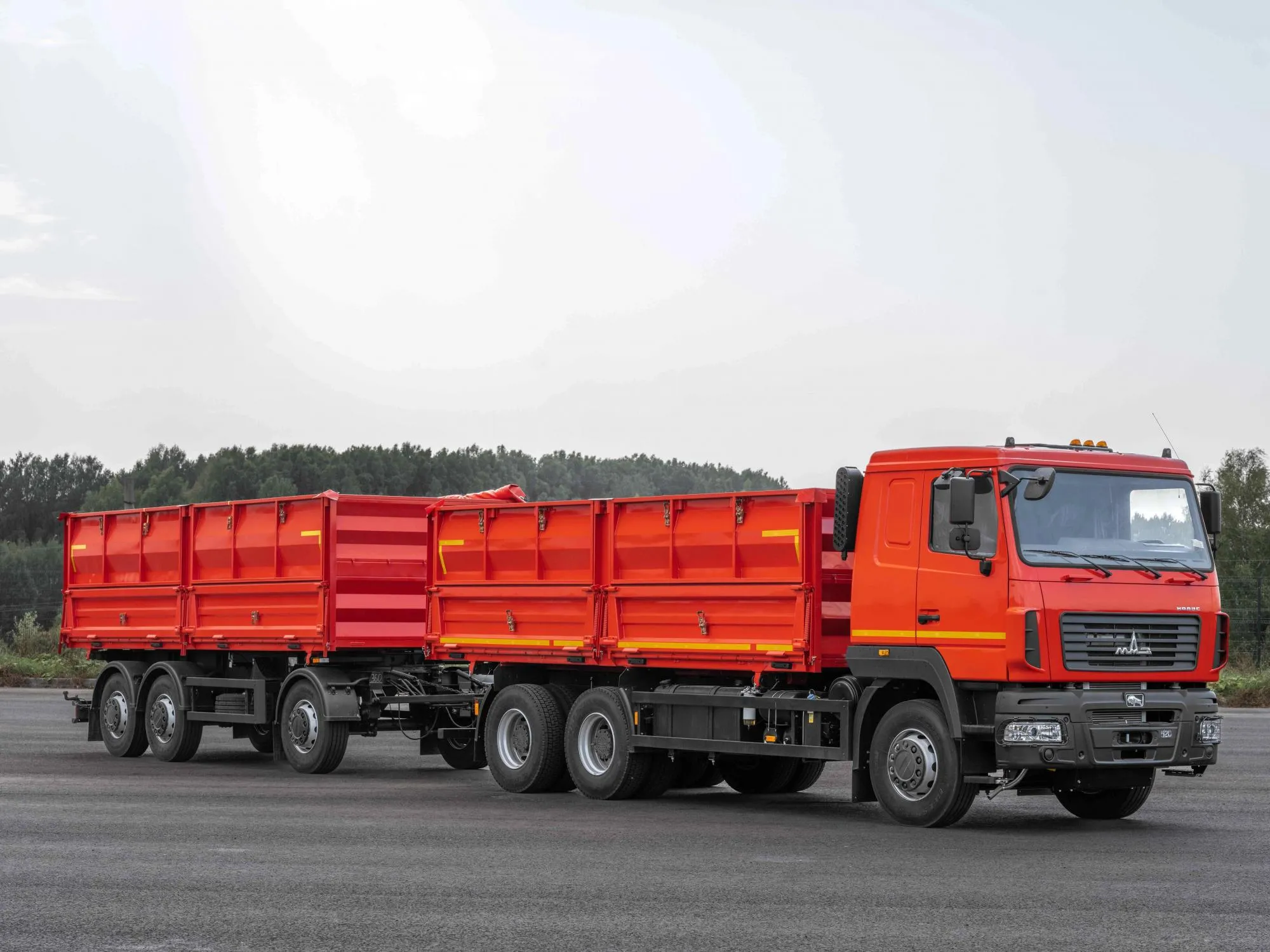 Самосвал МАЗ-650128-571-031